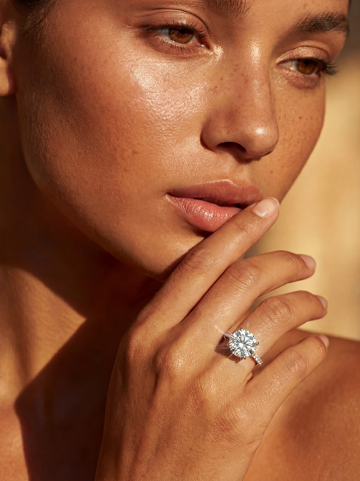 4.0CT | 4 Prong Setting Stone-Set Solitaire Ring