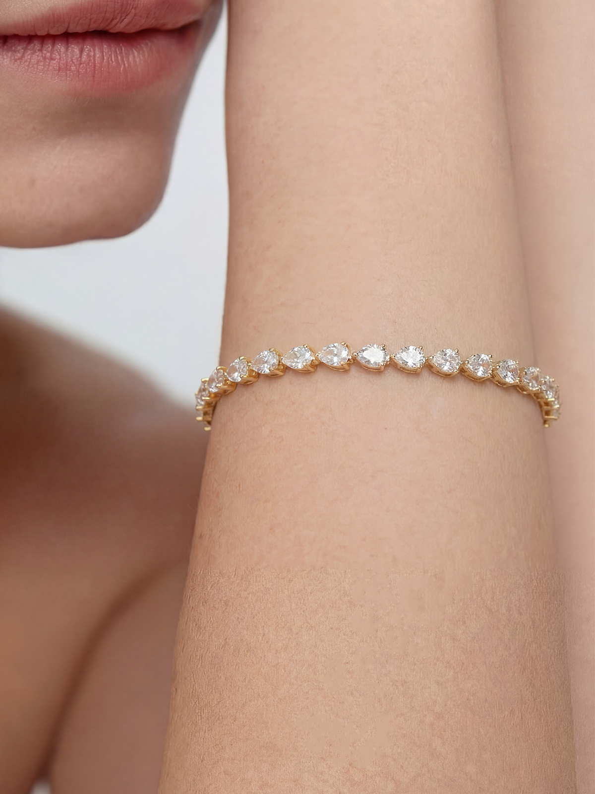 Novira Tennis Bracelet