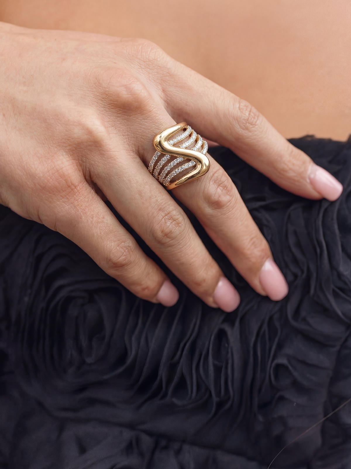 Velyn Ring