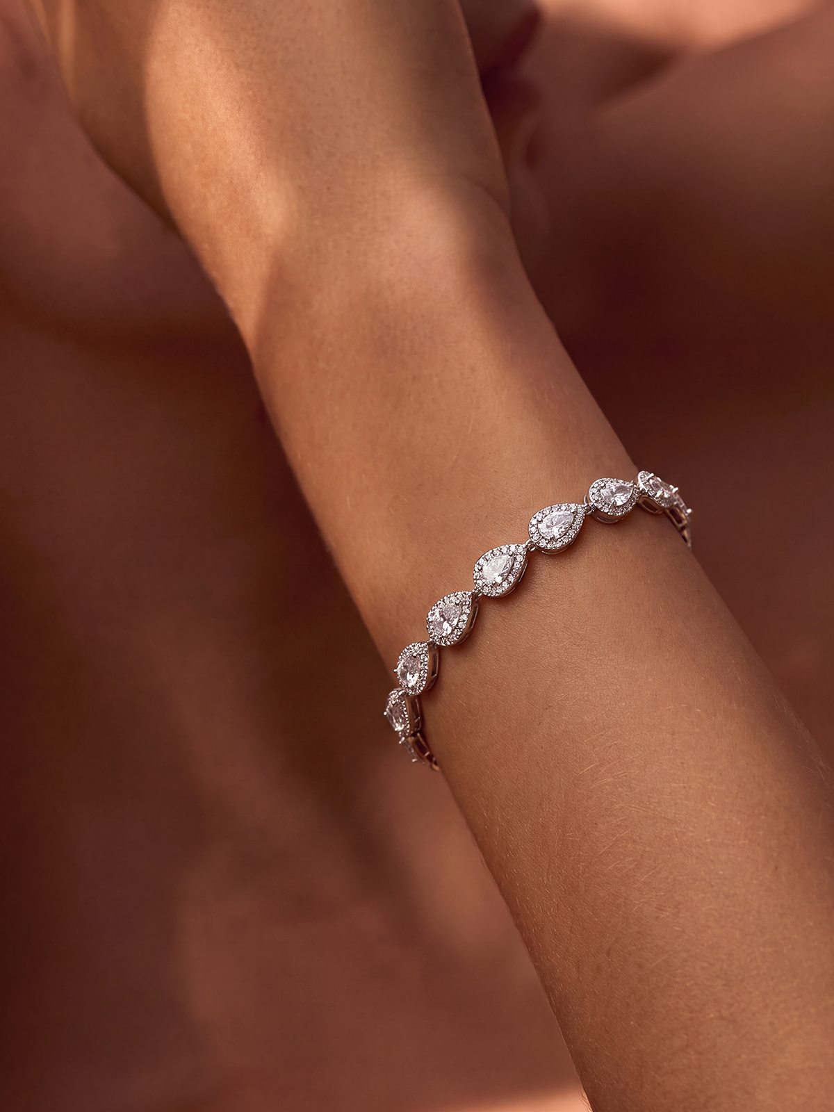 Giselle Cast Tennis Bracelet