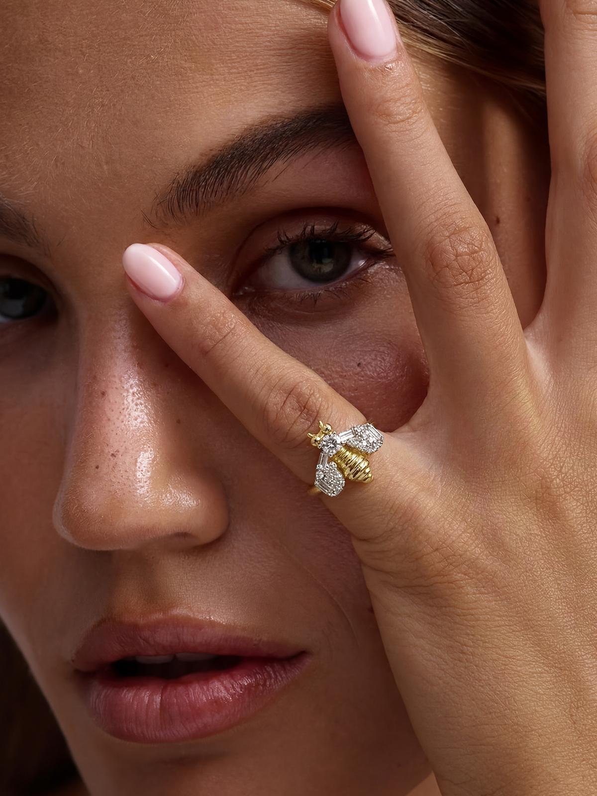 Bee Ring