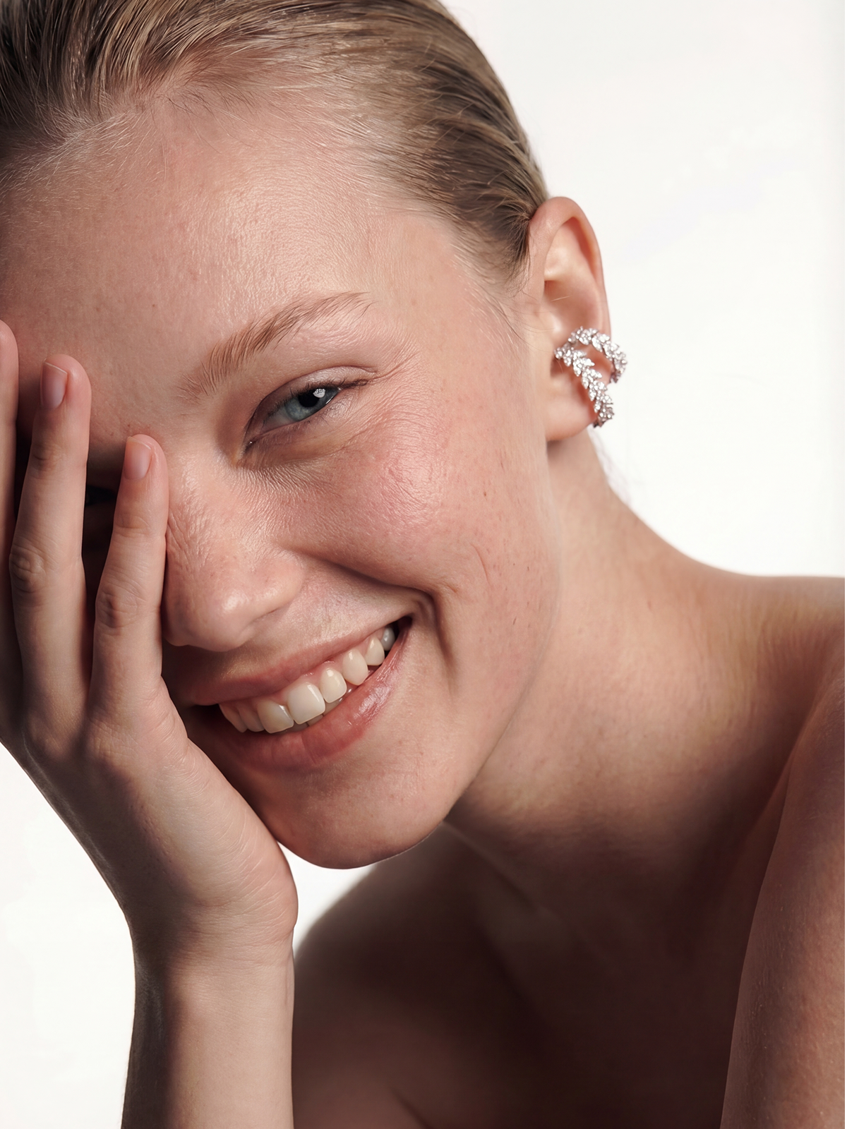 Lumi Ear Cuff