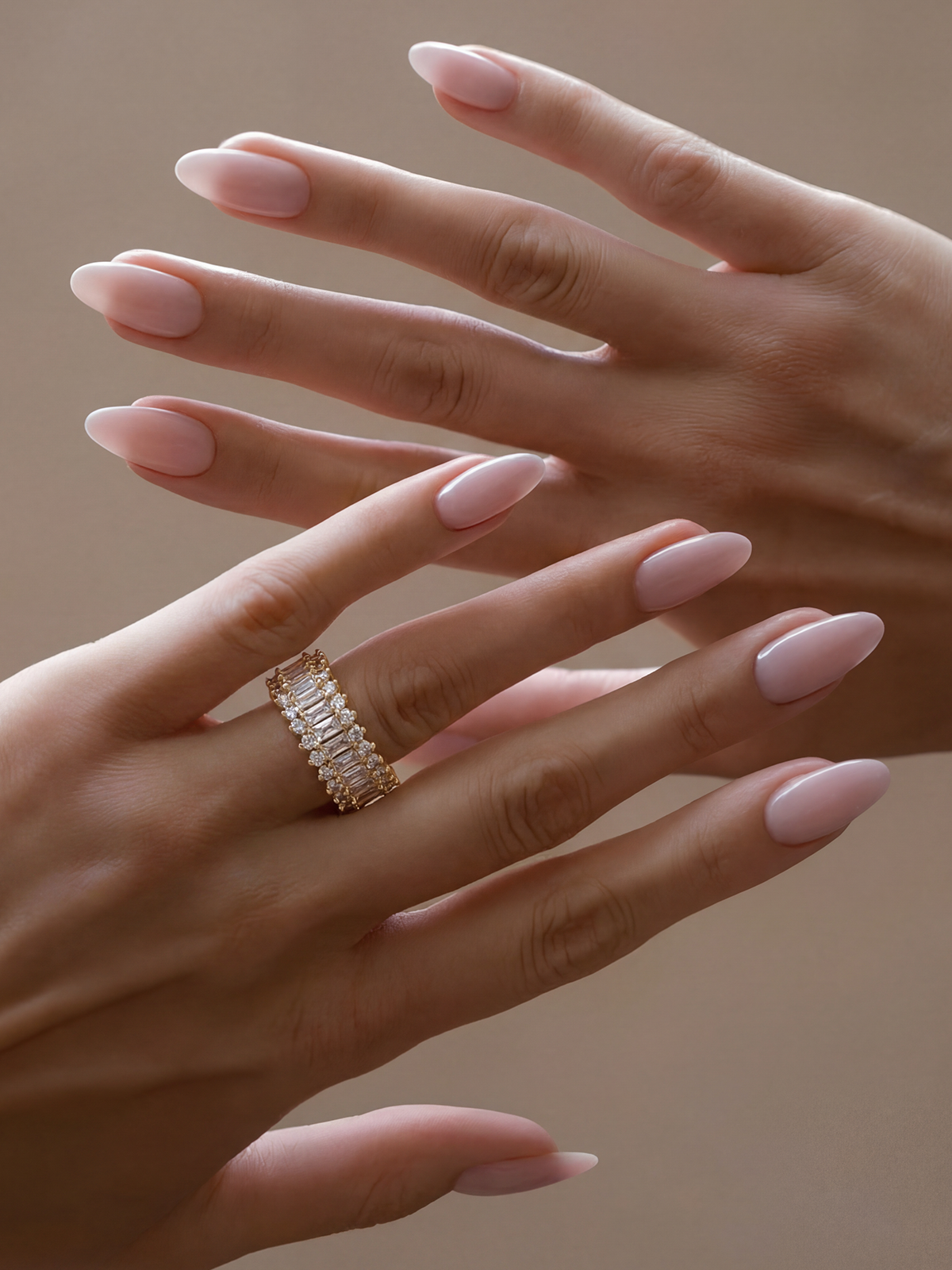 Avenya Ring