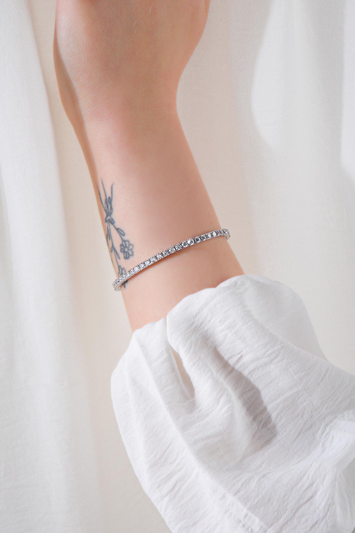 3MM | Cast Tennis Bracelet