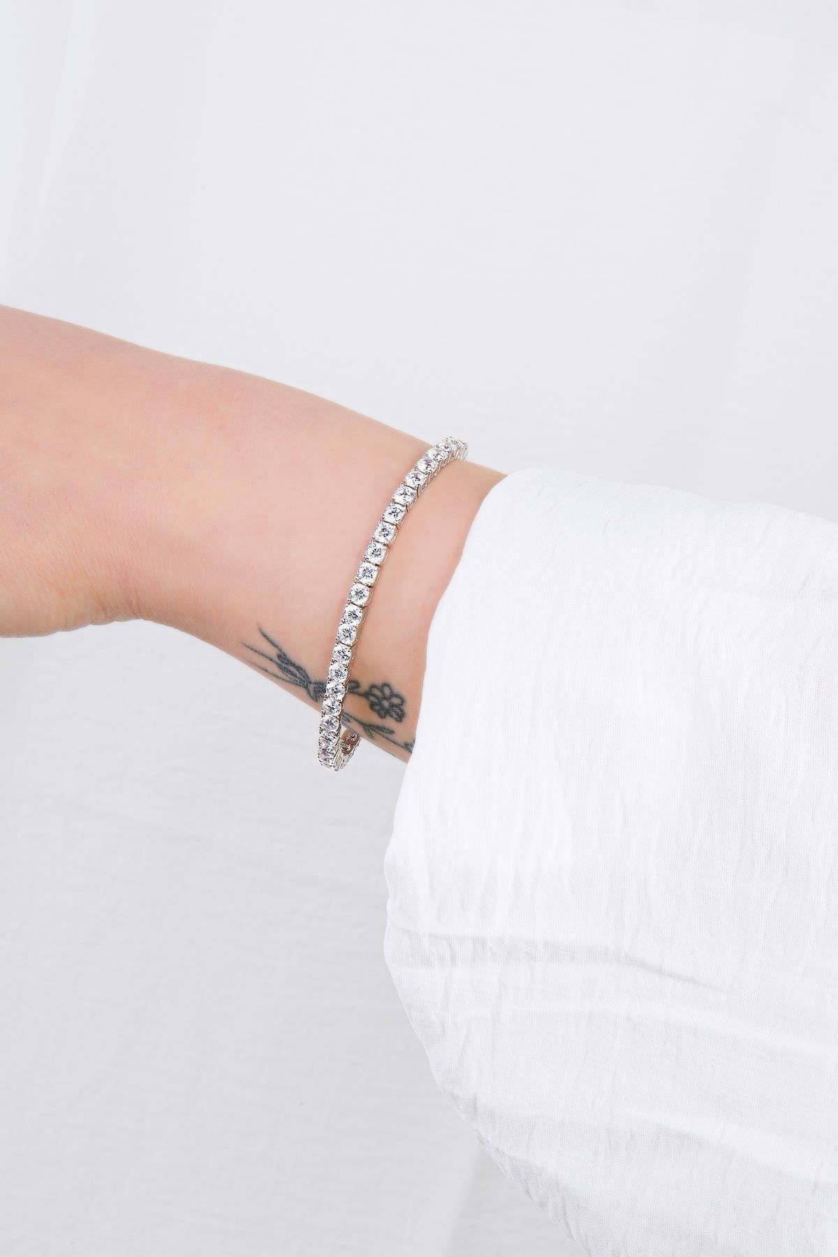 4MM | Cast Tennis Bracelet