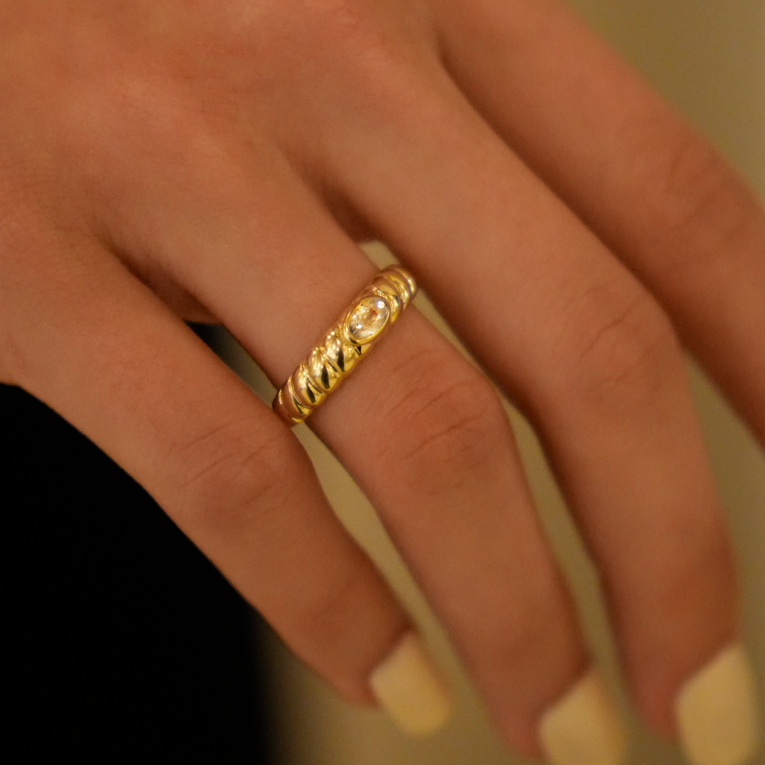 Ivora Ring