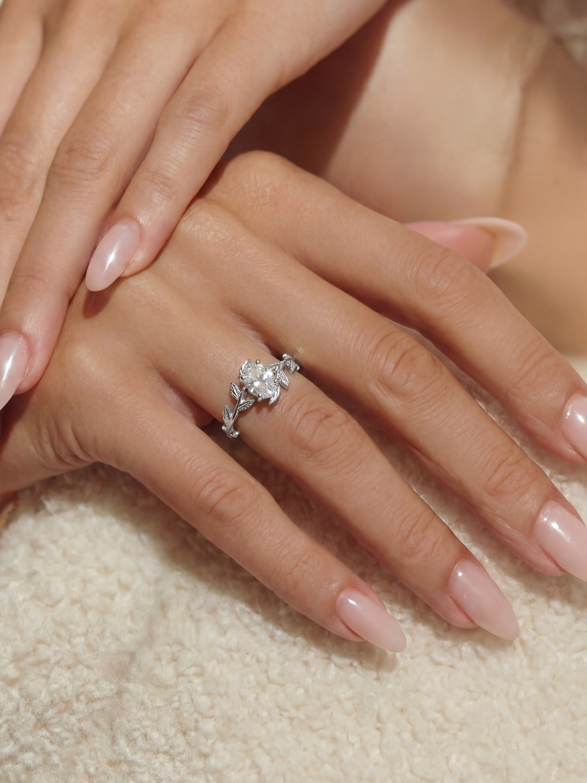 Avenna Ring