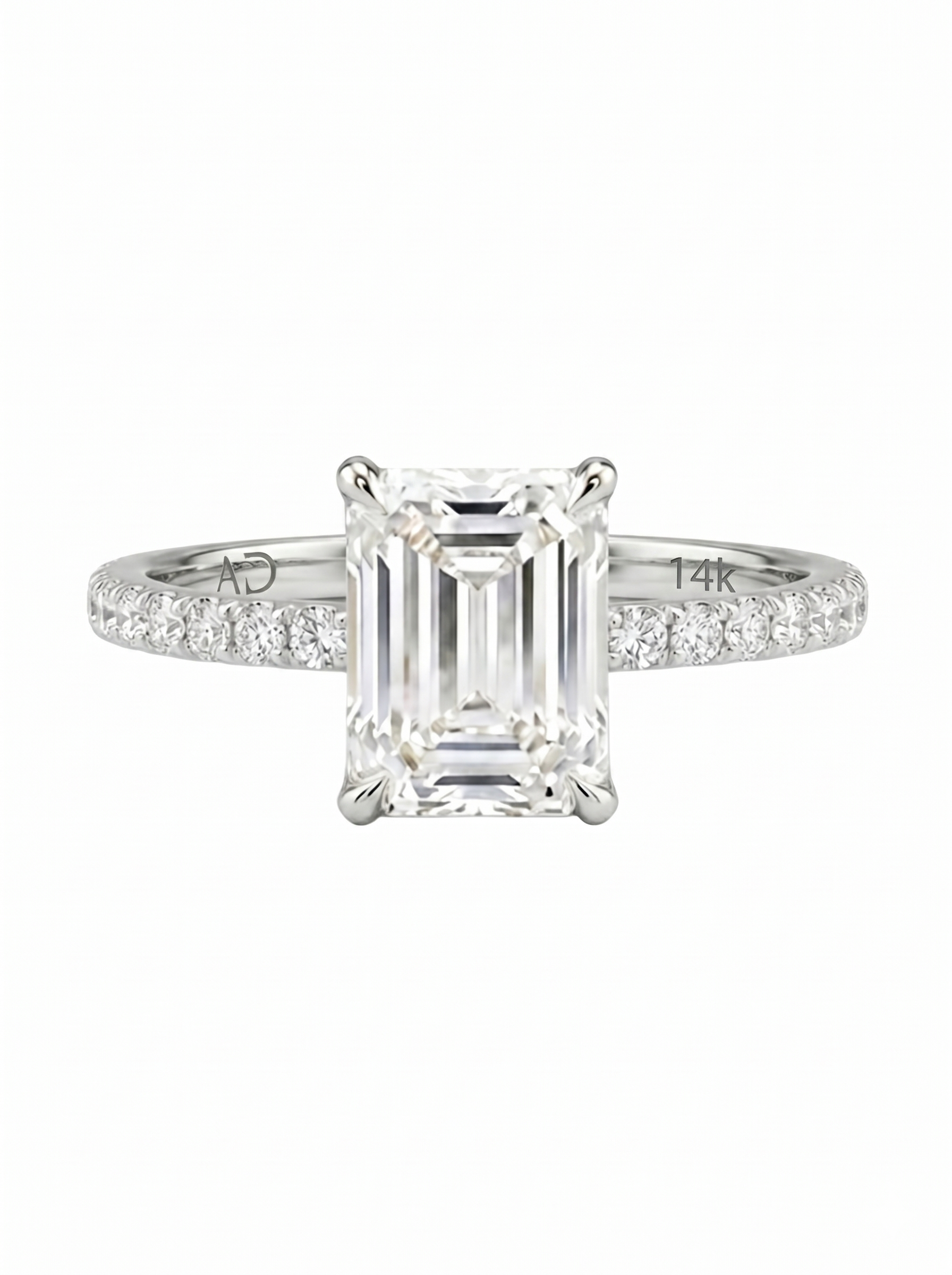 1.6CT | Emerald Cut Style Stone-Set Ring