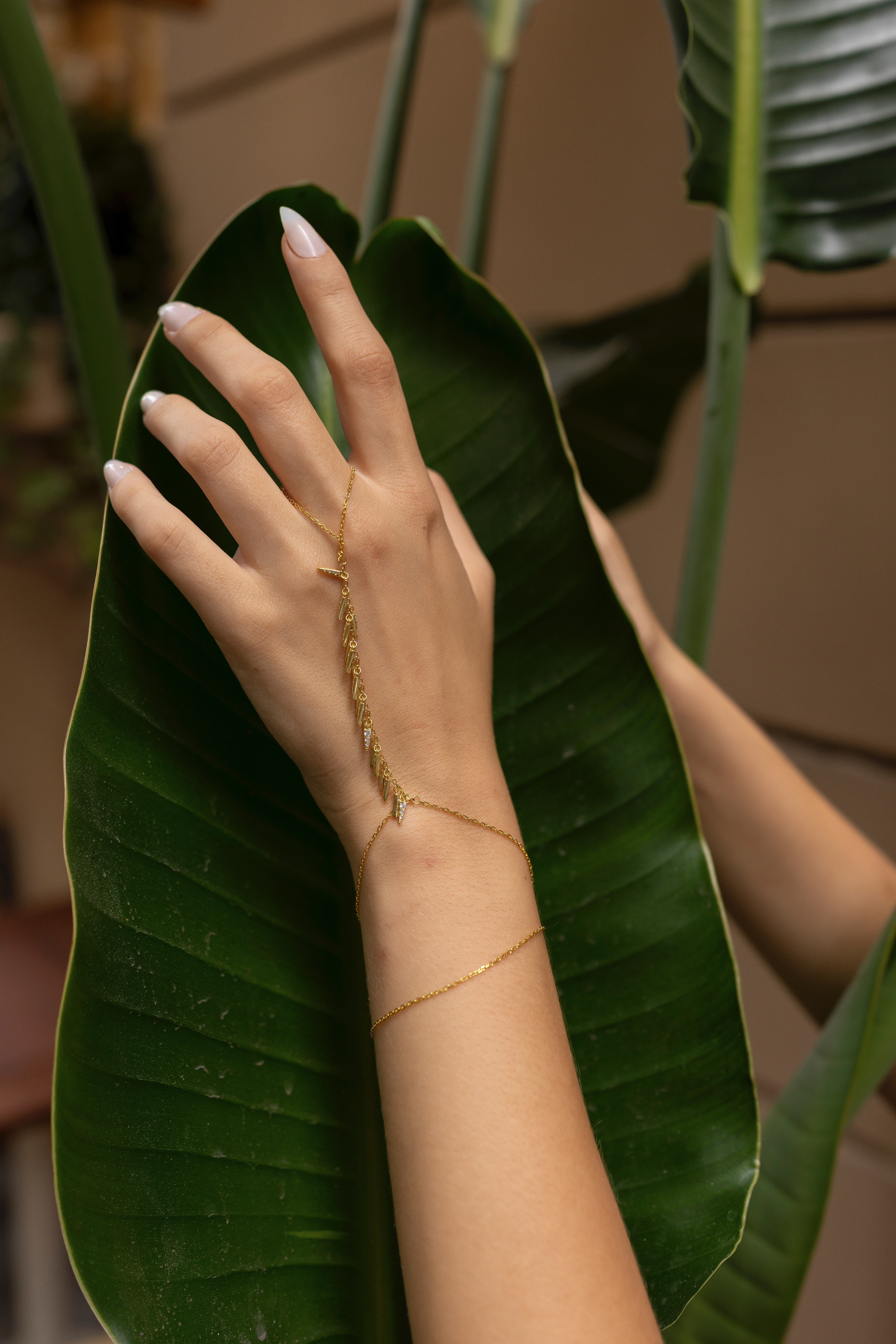Altheira Hand Chain Bracelet