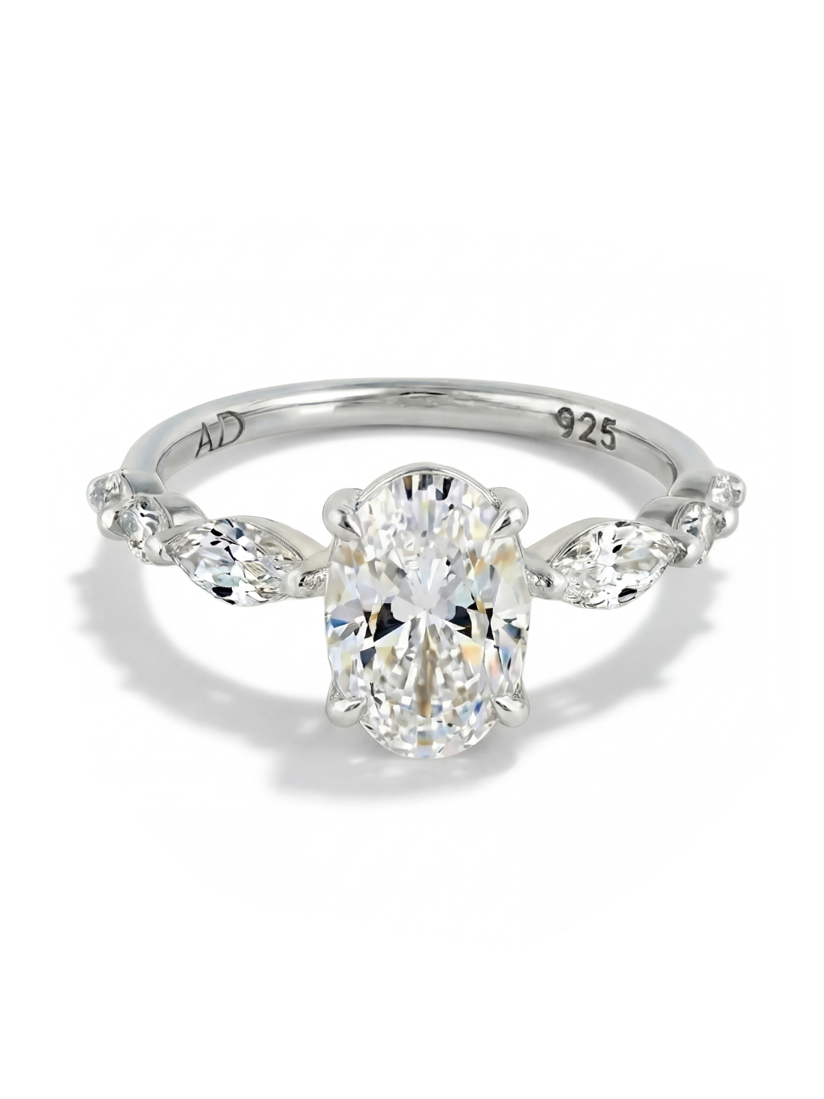 2.3CT | Oval Kesim Kolu Markiz Taşlı Yüzük