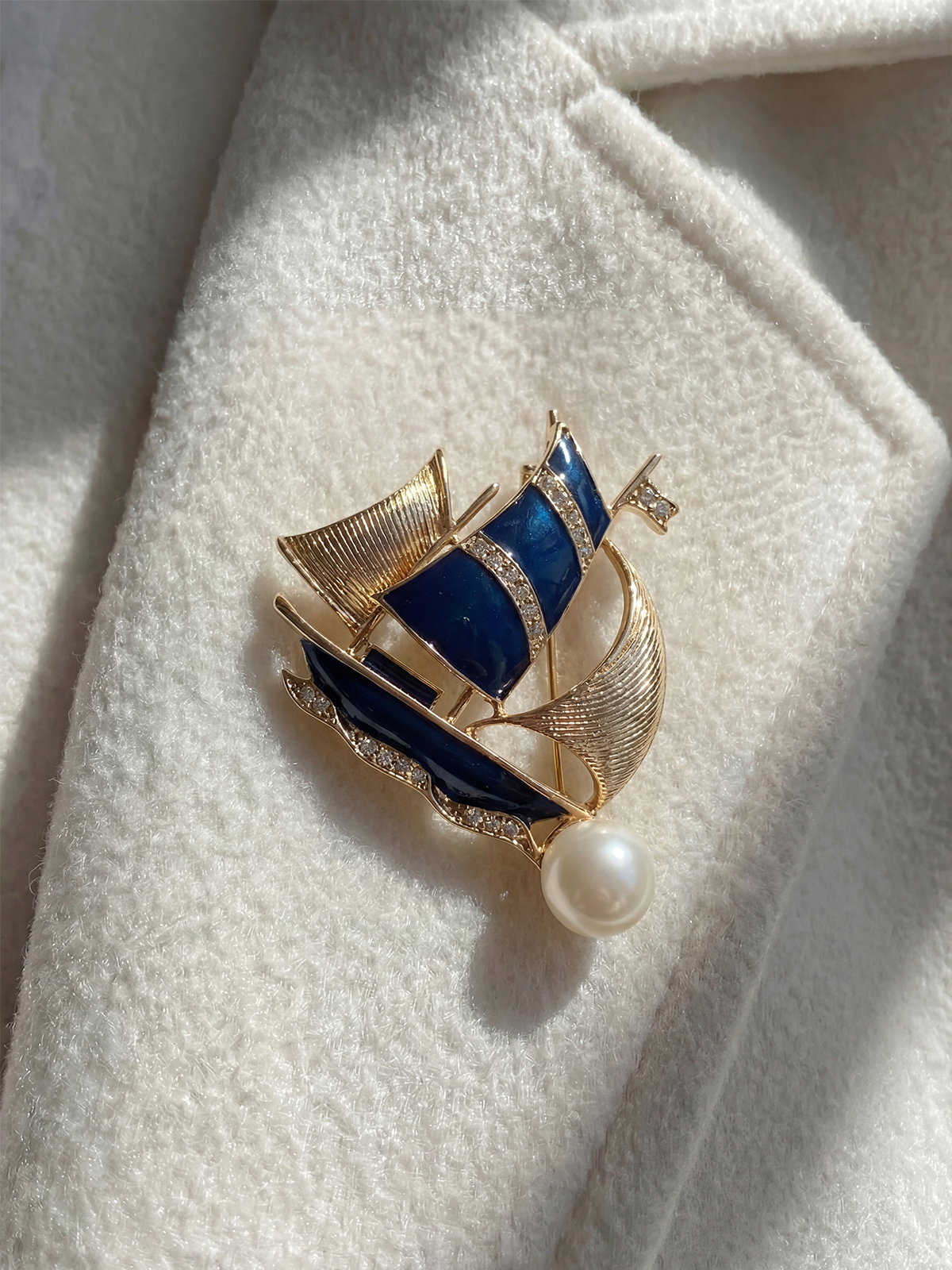 Adriana Brooch
