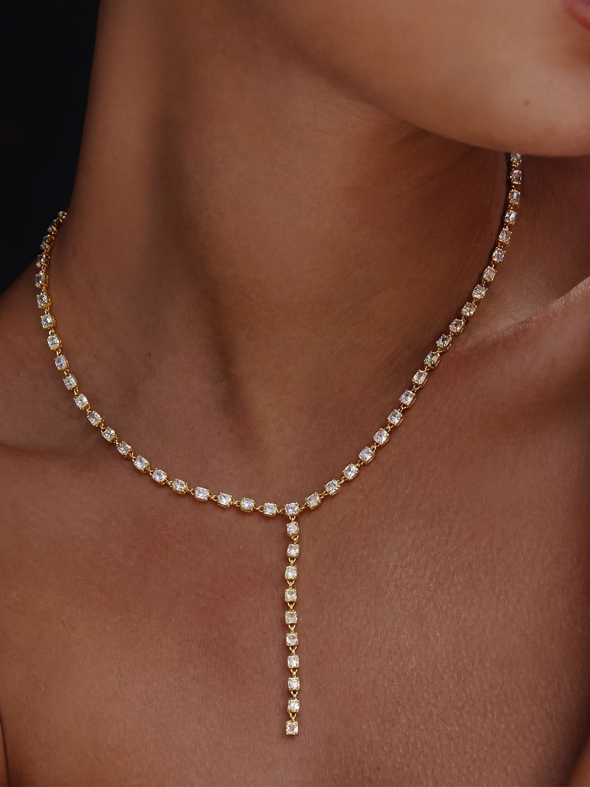 Elara Necklace