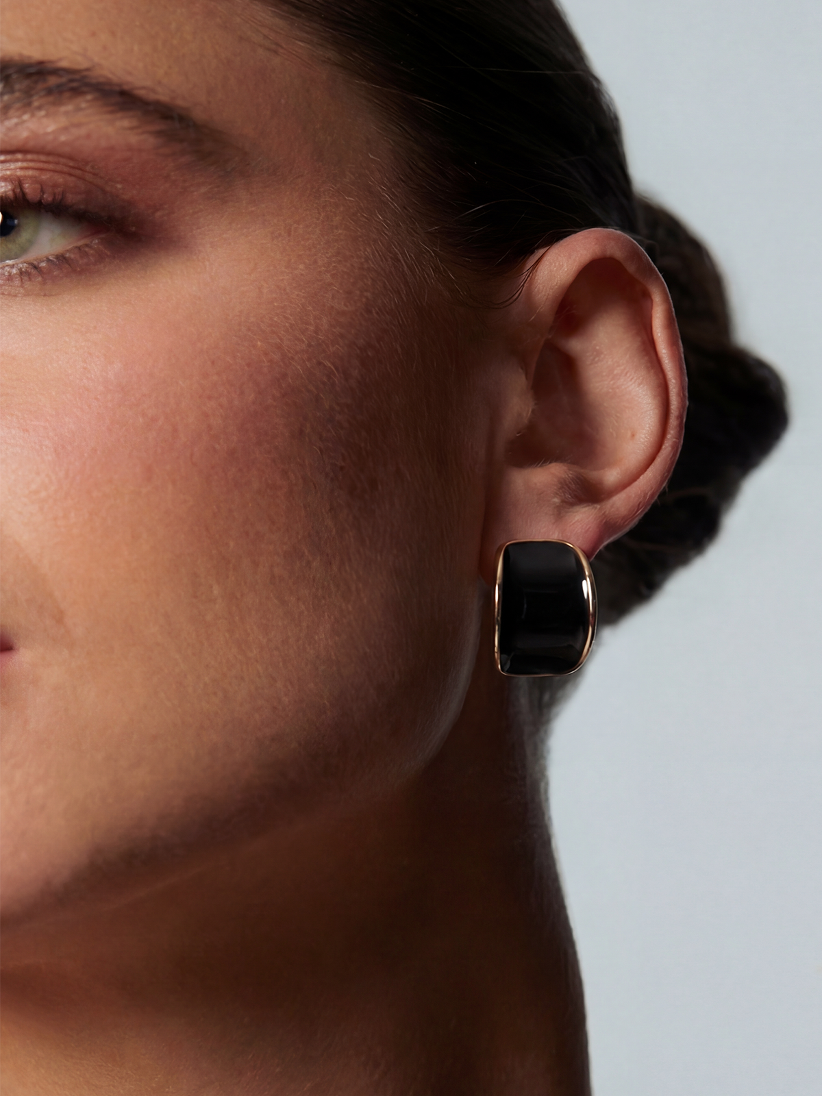 Salerno Black Earrings