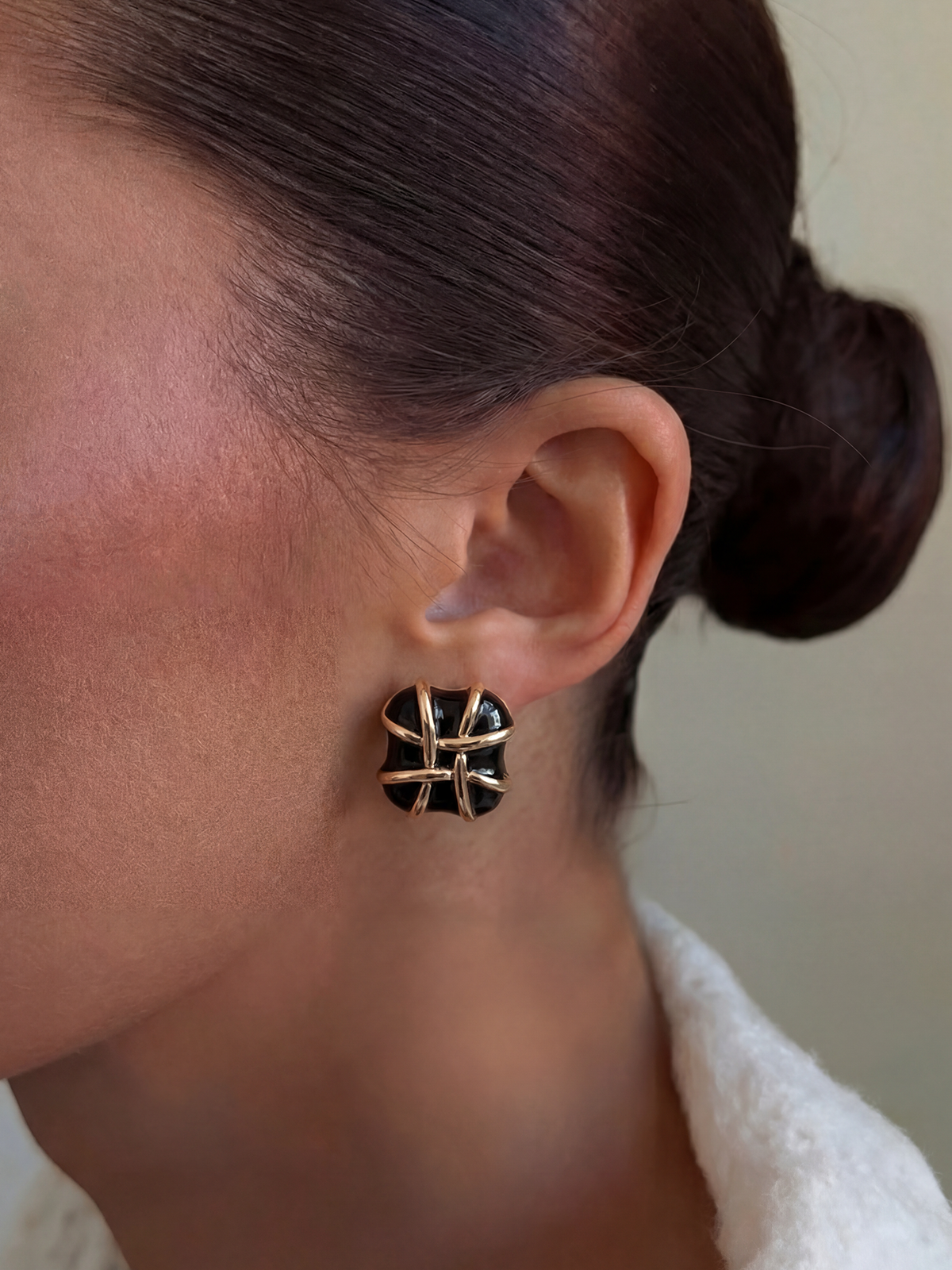 Riviera Black Earrings