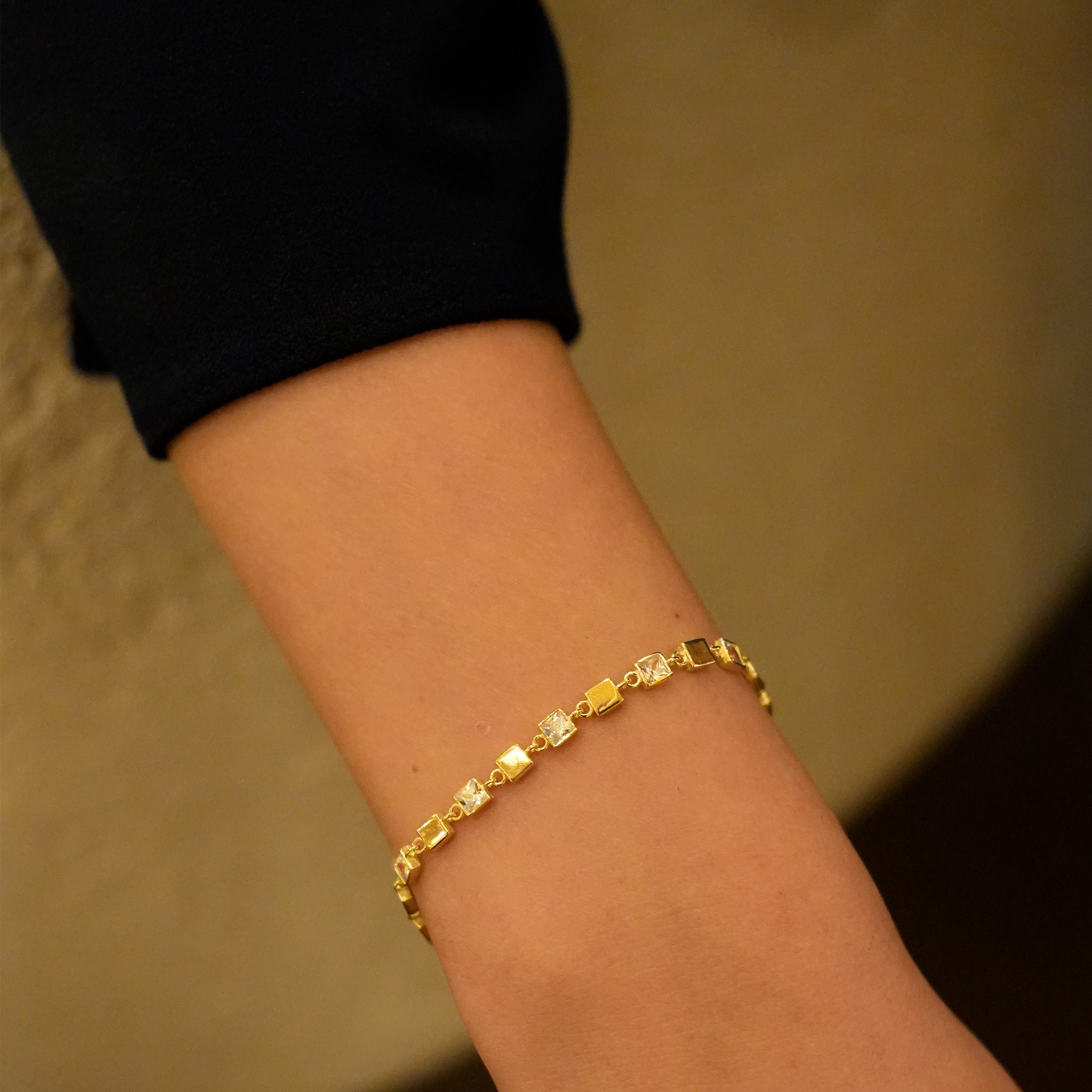 Avenne Bracelet