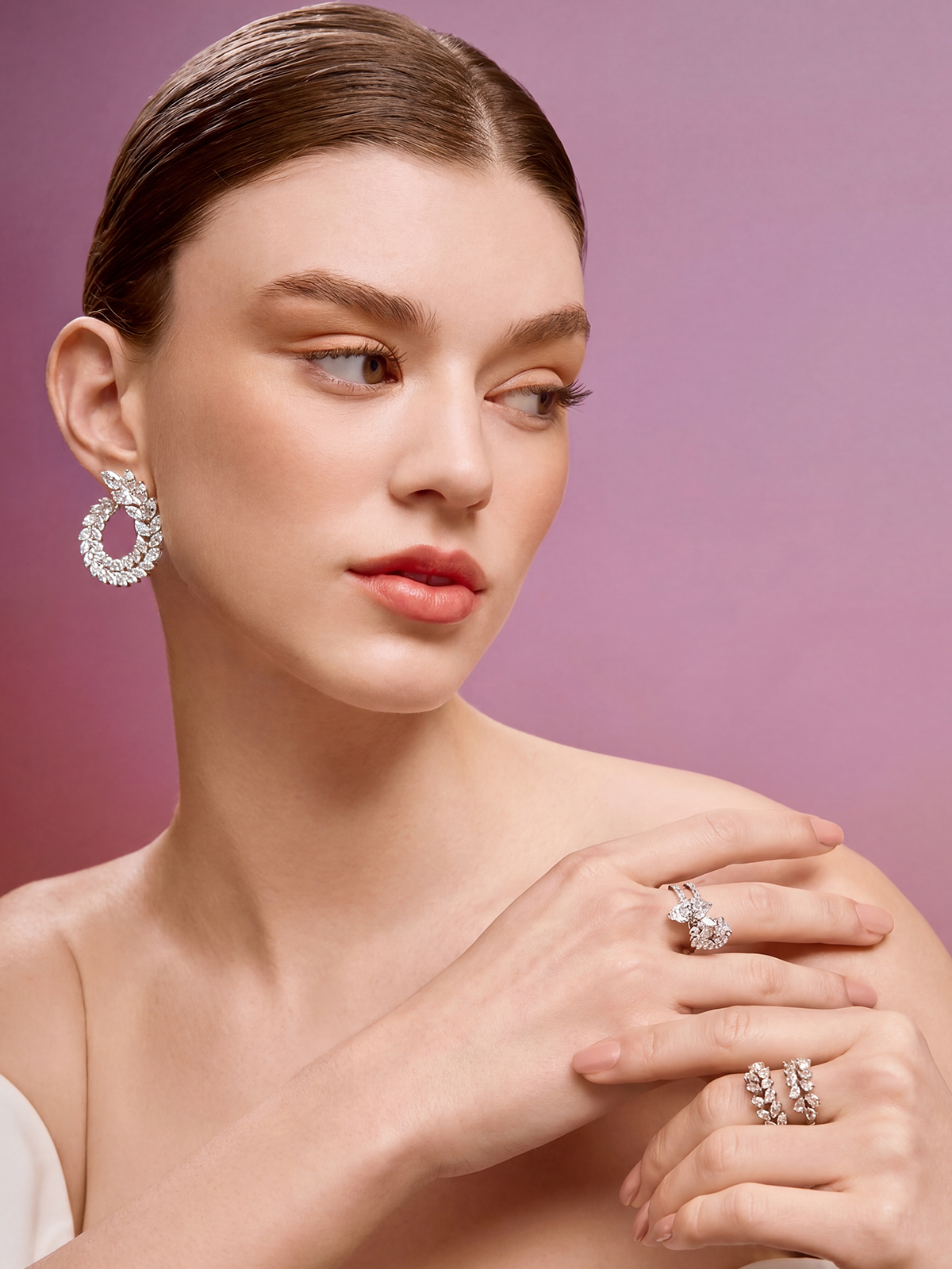 Valessia Earrings
