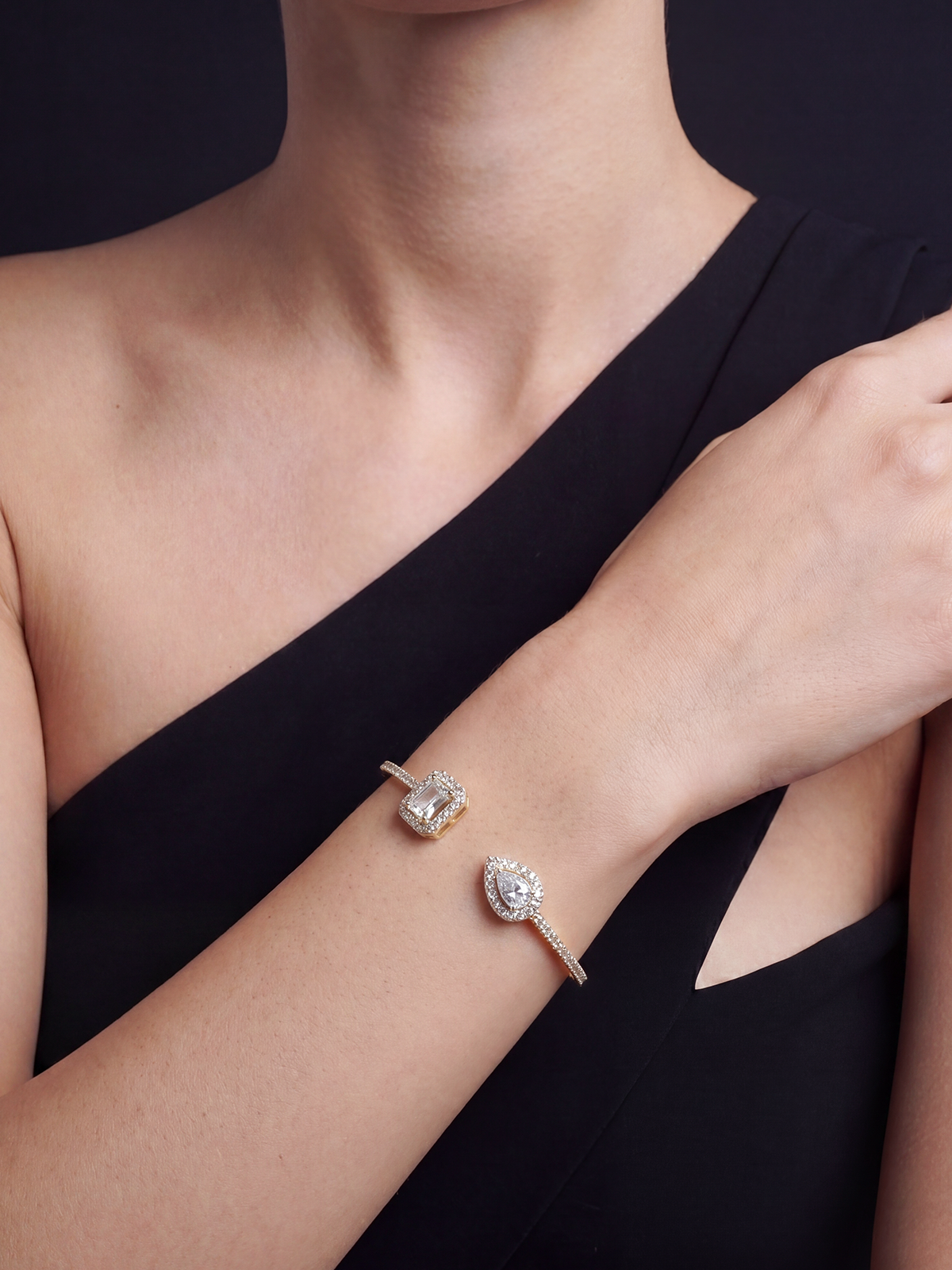 Vionelle Baguette Pear Bracelet