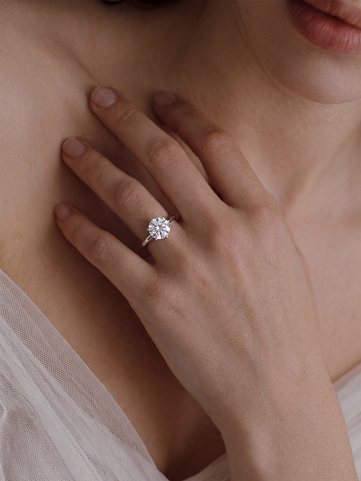 Luna 6 Prong Solitaire Ring