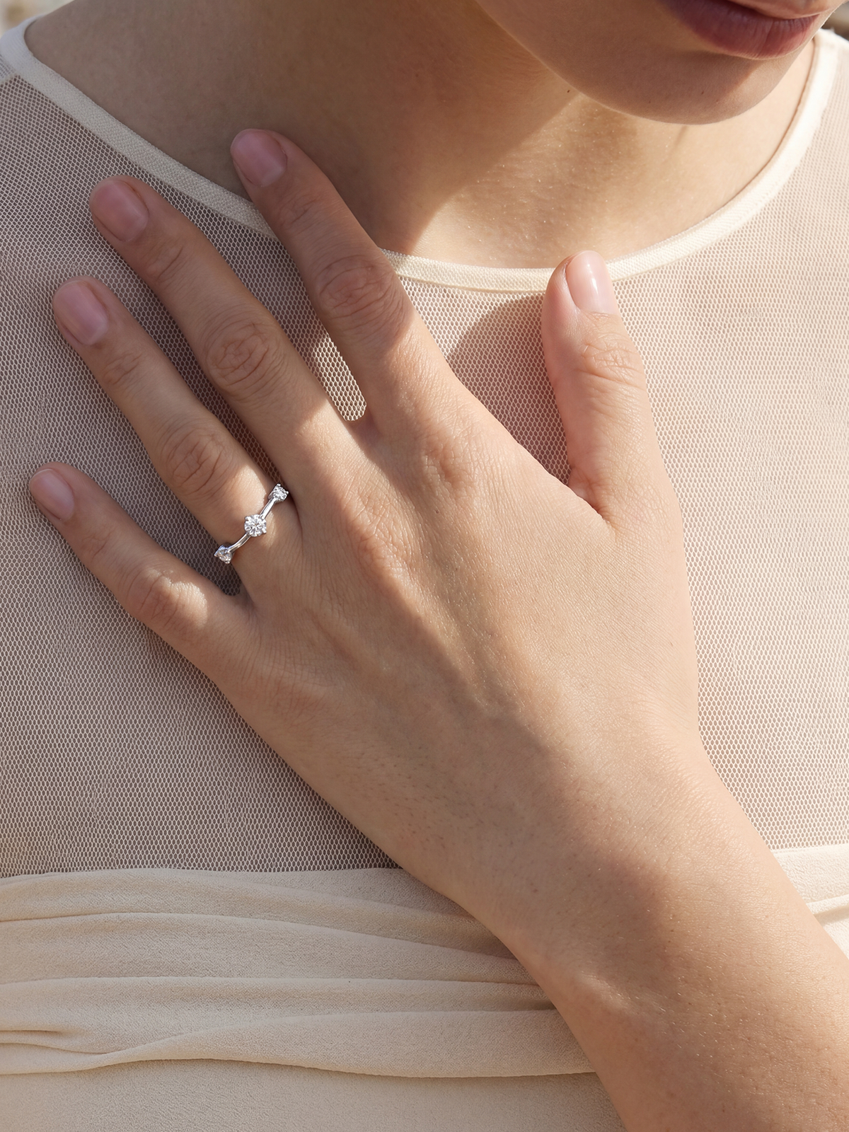 Avelis Ring