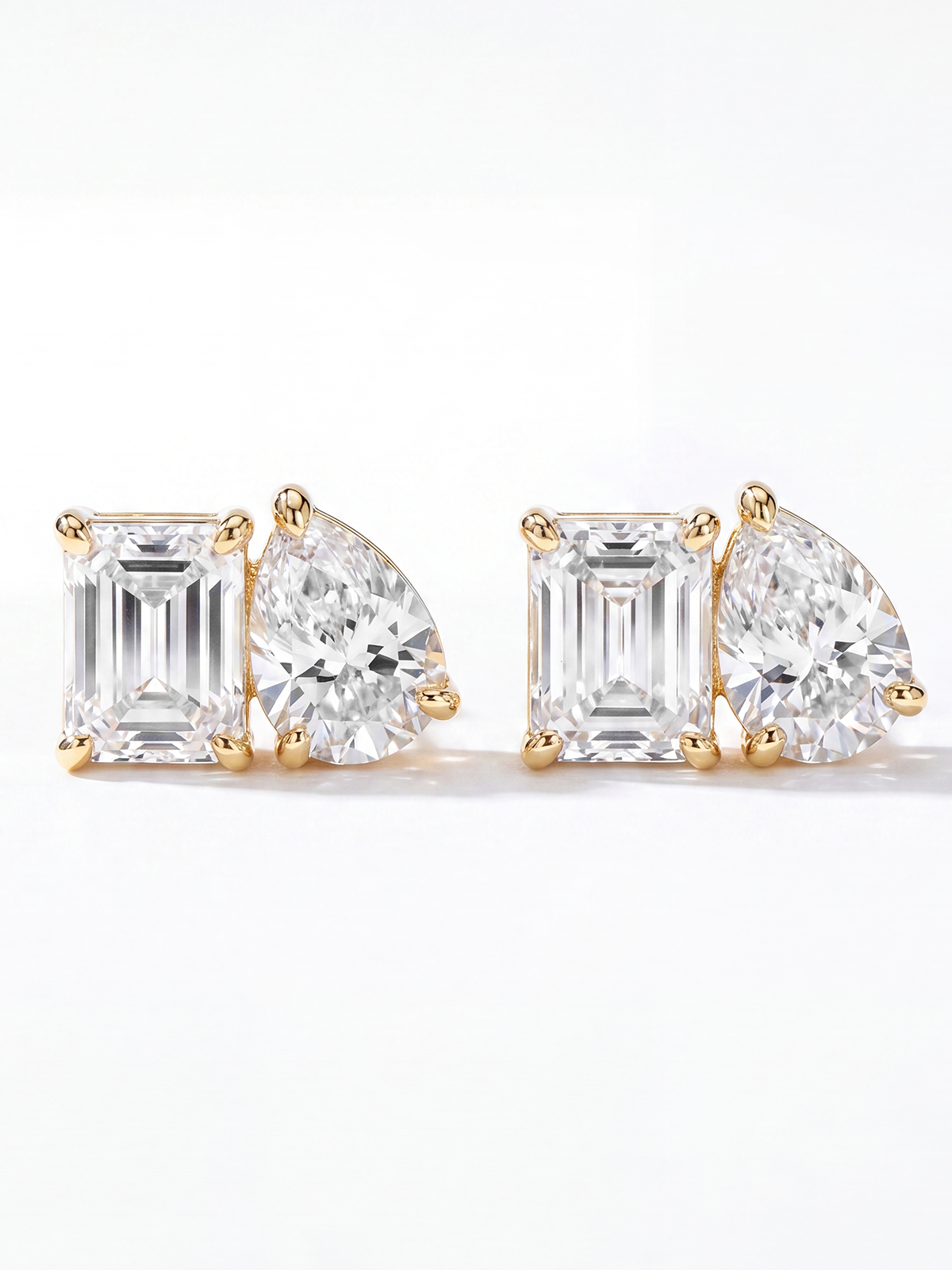 Emerald - Pearl Cut Earrings