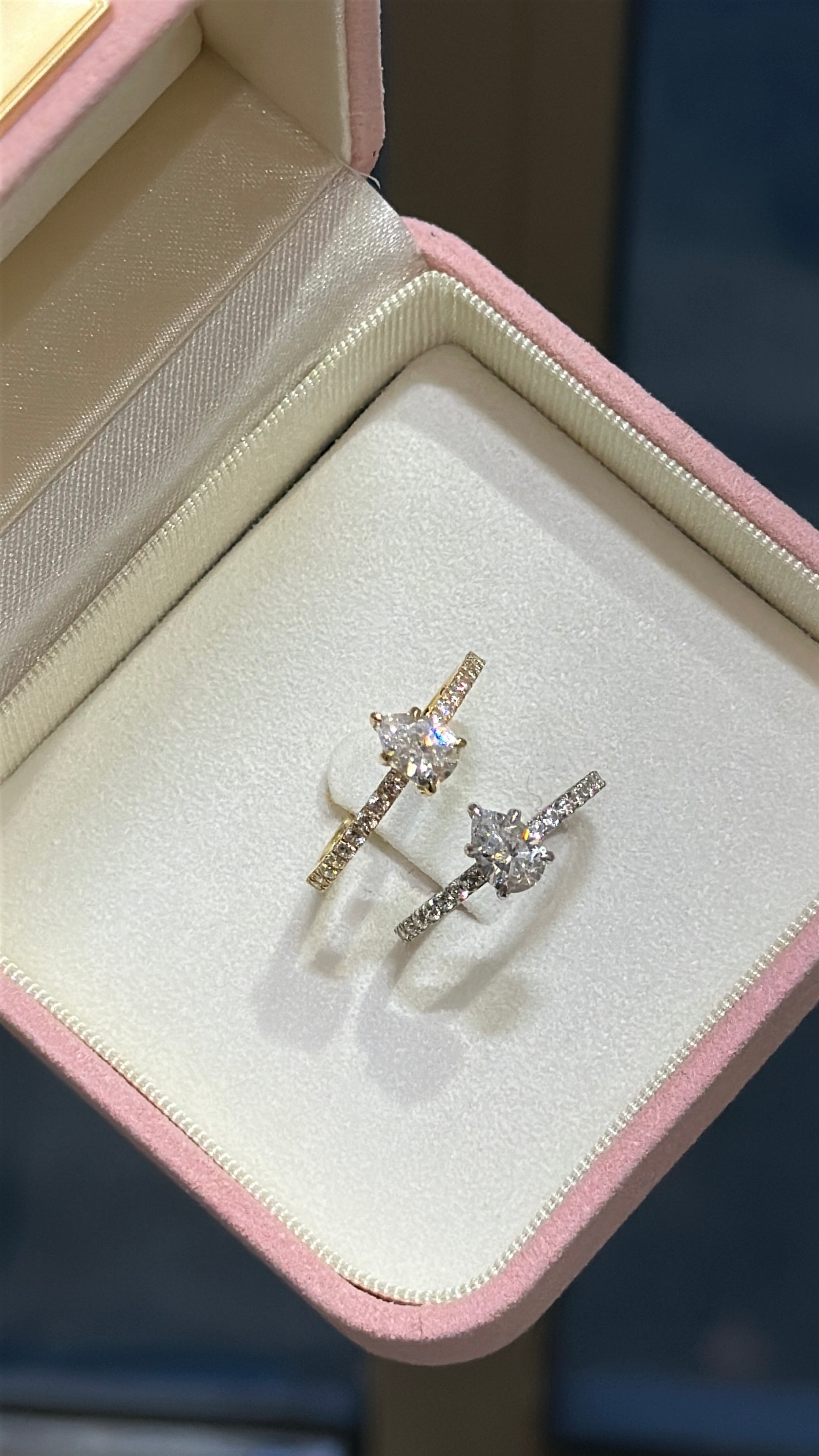 1.0CT | Pear Cut Eternity Ring