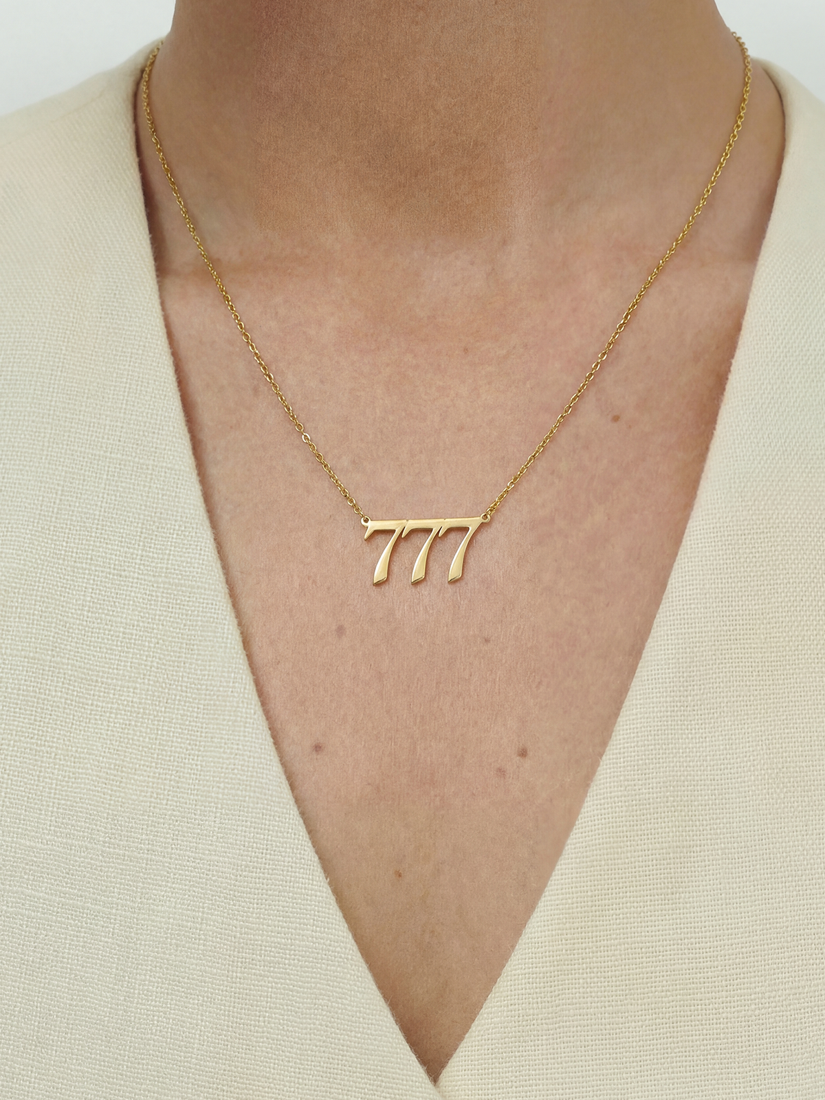 Jurelya Necklace