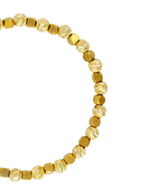 Cube Dorika Bileklik, zamansız tasarımıyla her kombin için mükemmel bir tamamlayıcı.