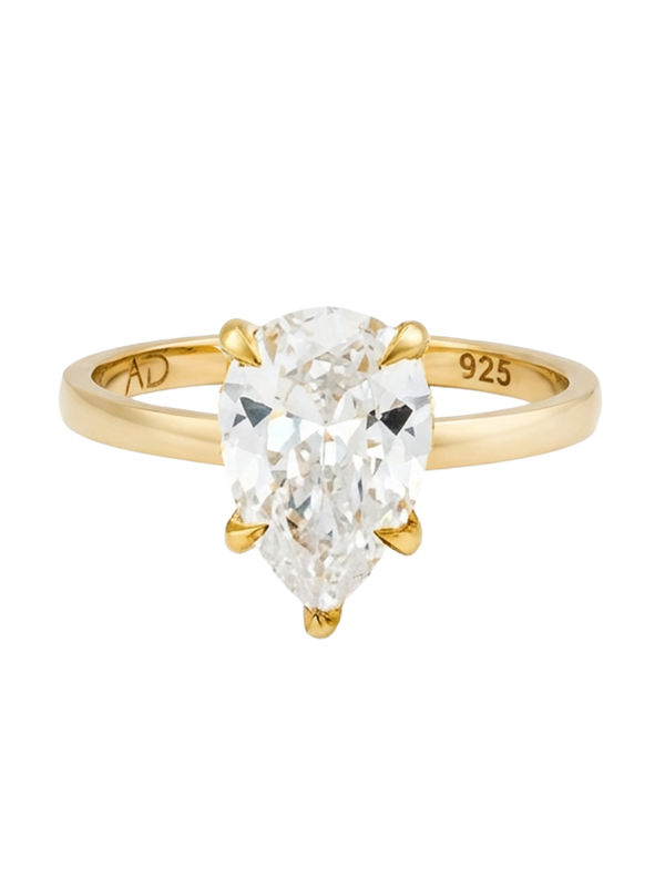 Zarif 2.0CT damla kesim yüzük, 925 ayar gümüşten yapılmış, Gold, Silver ve Rose Gold renk seçenekleriyle şıklığı yansıtan sofistike bir parça.