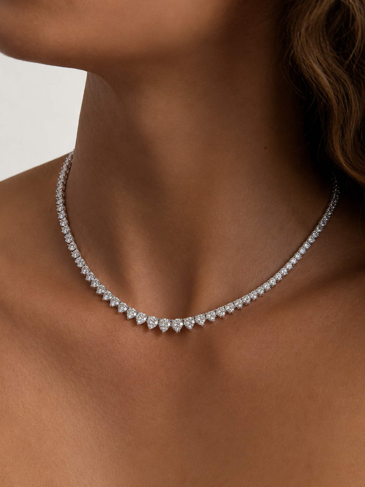 Filtered 3-Claw Cast Tennis Necklace