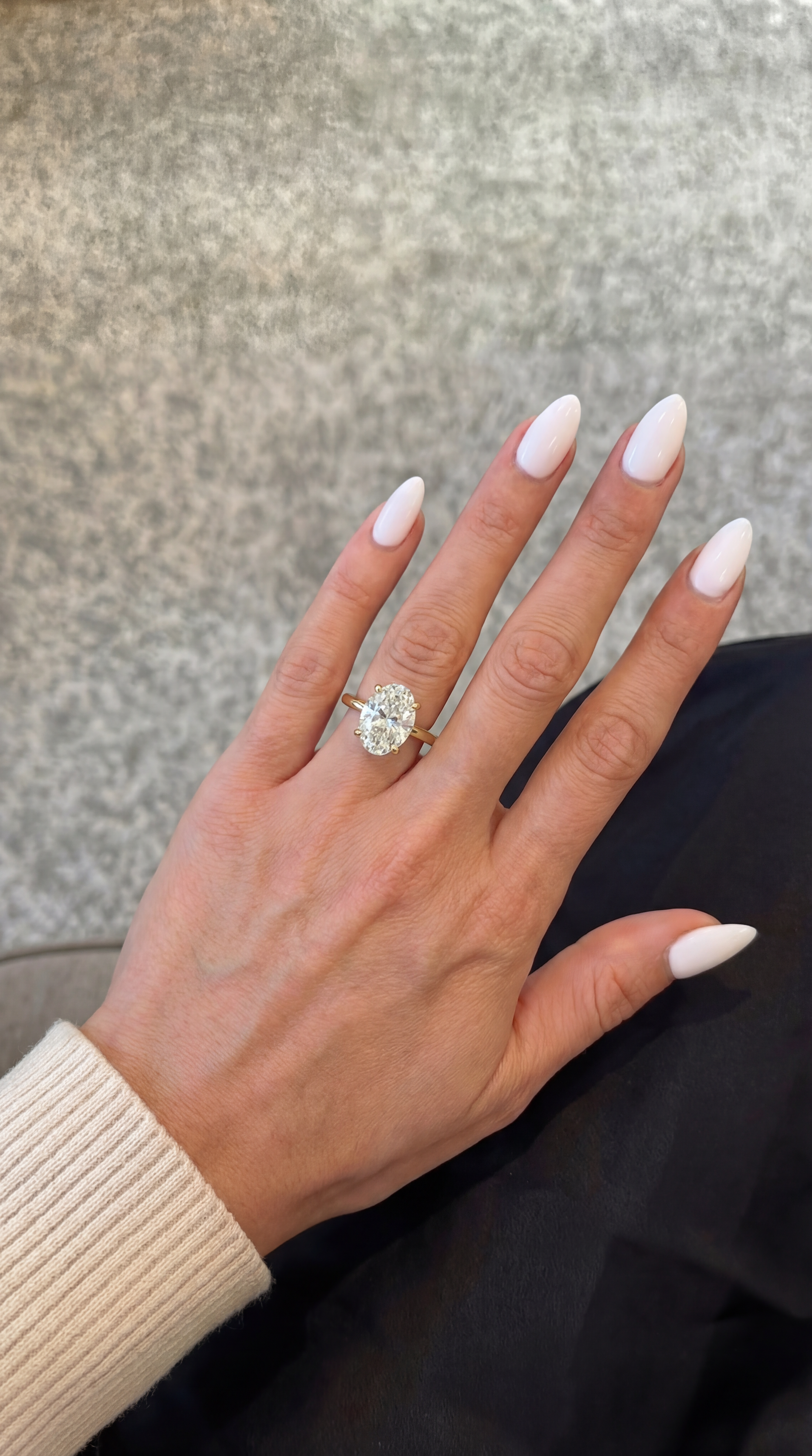 3.2CT | Oval Cut Ring