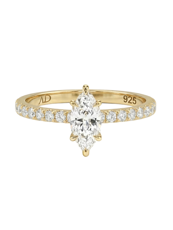 0.81CT | Marquise Cut Eternity Yüzük