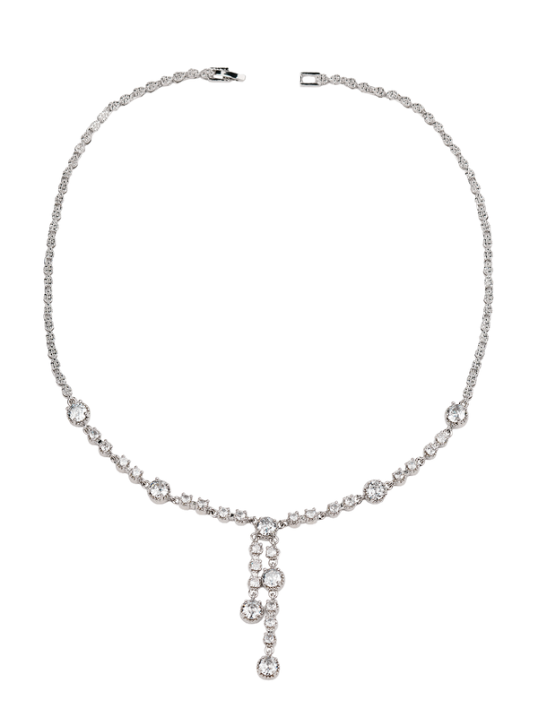 Emma Kolye – Küpe Set, düğün ve özel etkinliklerde şıklığı tamamlamak için ideal bir tercihtir.